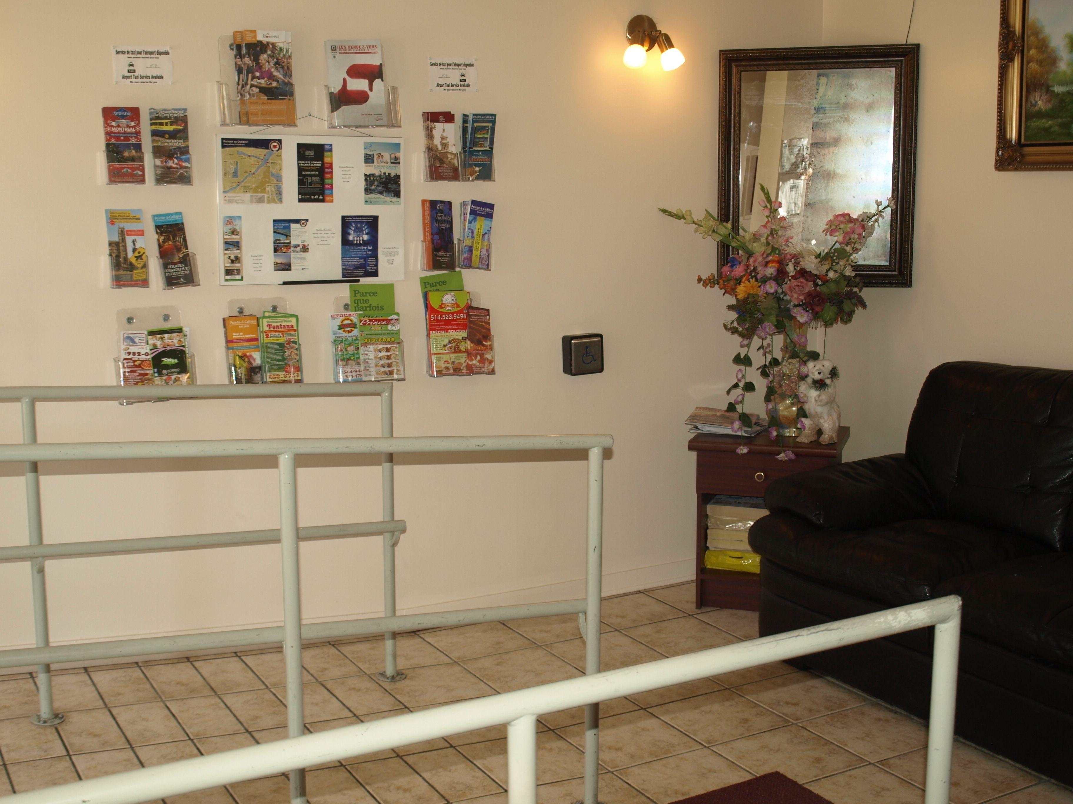 Econo Lodge — Photos 3